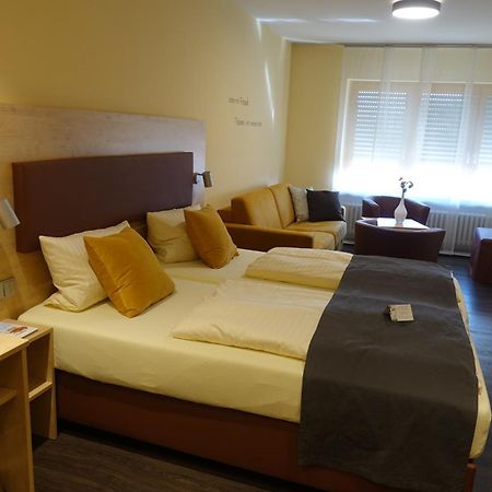 Akzent Hotel Krone Helmstadt Rom bilde