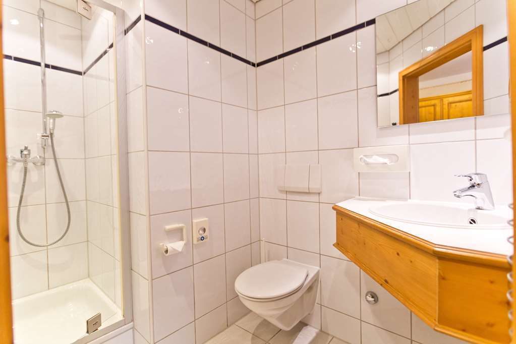 Akzent Hotel Krone Helmstadt Eksteriør bilde